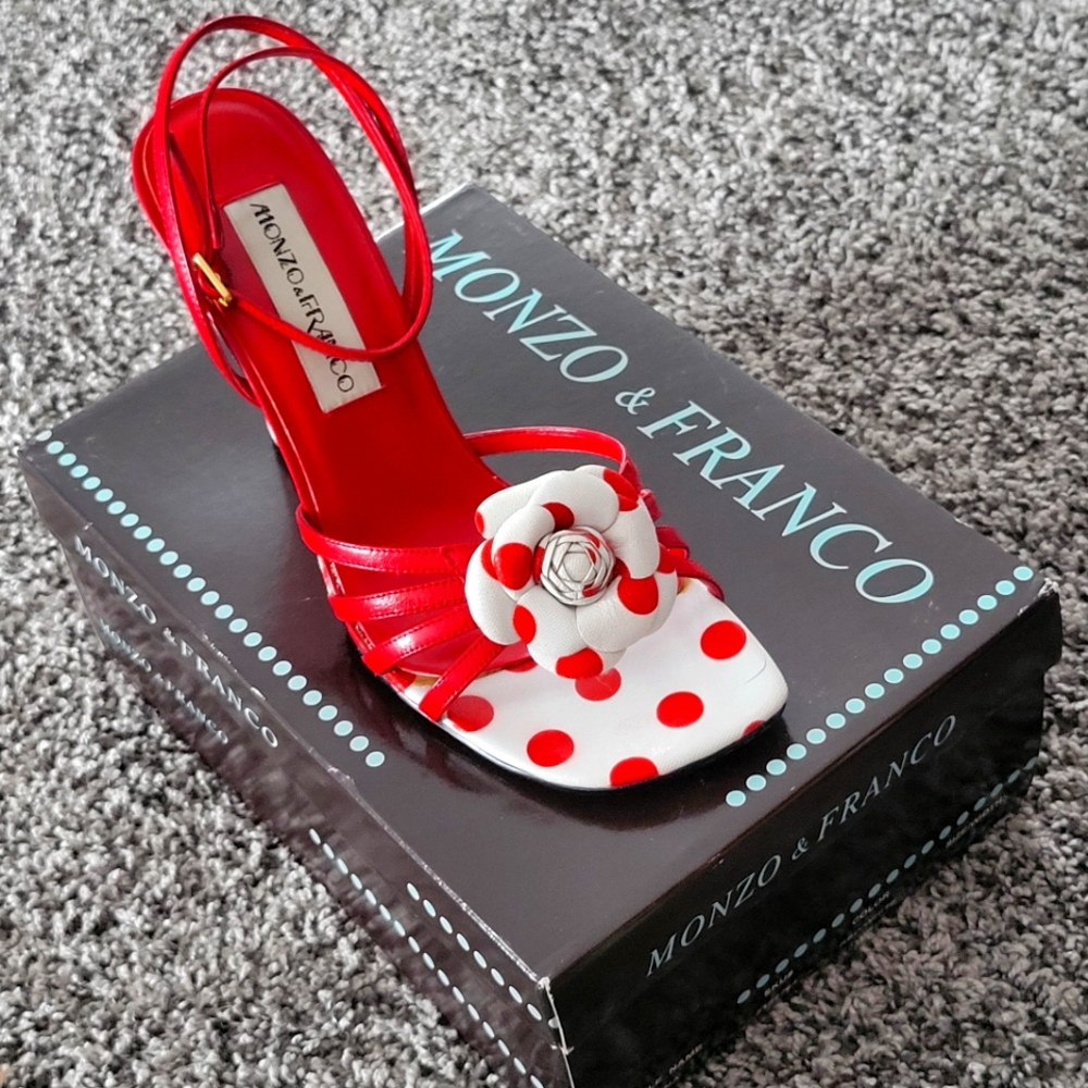 Vintage 8 M Pin-Up Style Red and White Strappy Sandals by Monzo & Franco